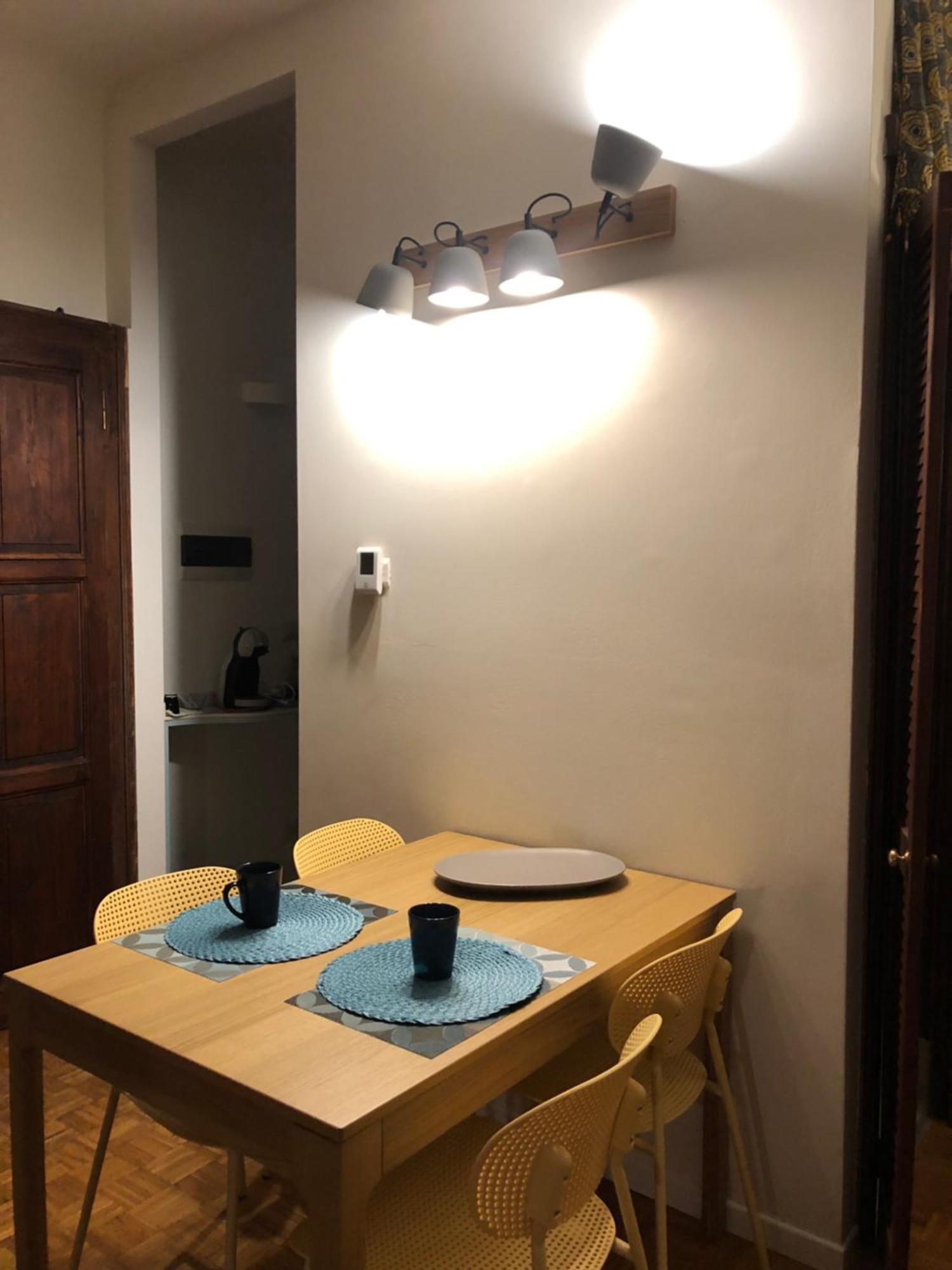 Easy Isola, For An Easy Stay ميلان المظهر الخارجي الصورة
